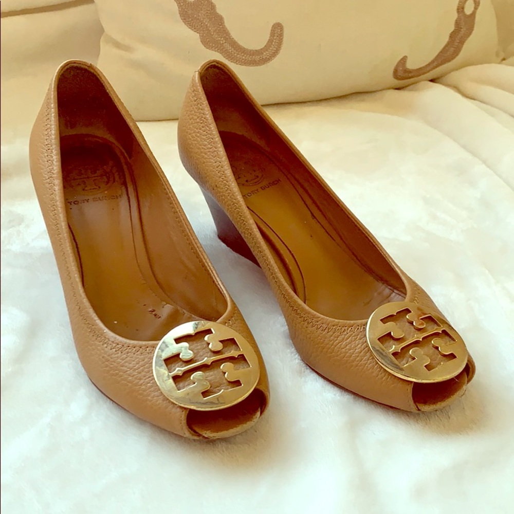 Tory Burch Wedge Size 8.5